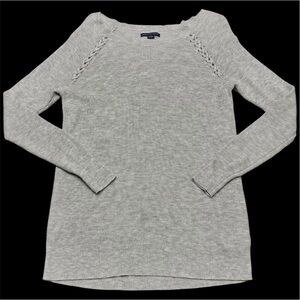 American Eagle Gray Sz M Knit Braid Detail Cozy Cabincore Scandi Girl Sweater